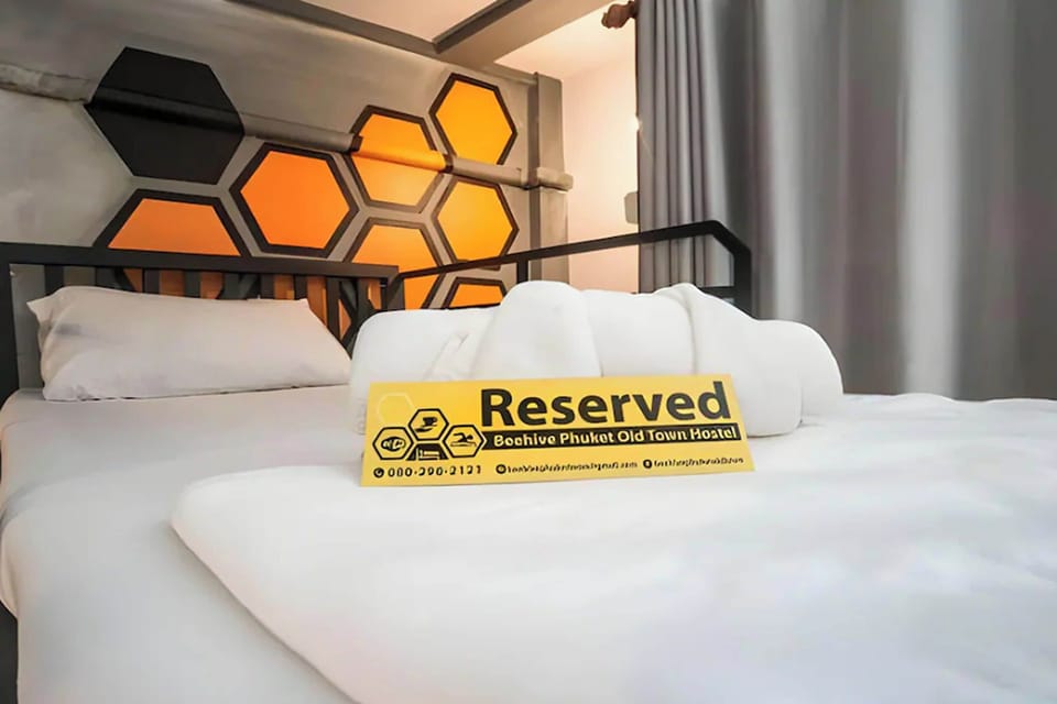 Bed in 4 Beds Mixed Dorm | Free WiFi, bed sheets