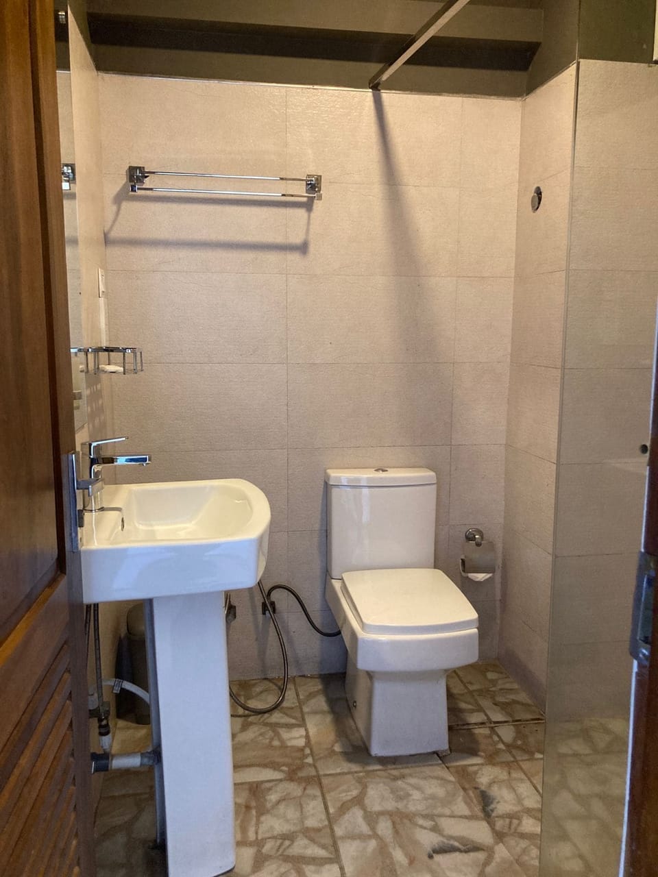 Deluxe Room, Balcony, City View | Bathroom | Shower, towels, soap, toilet paper