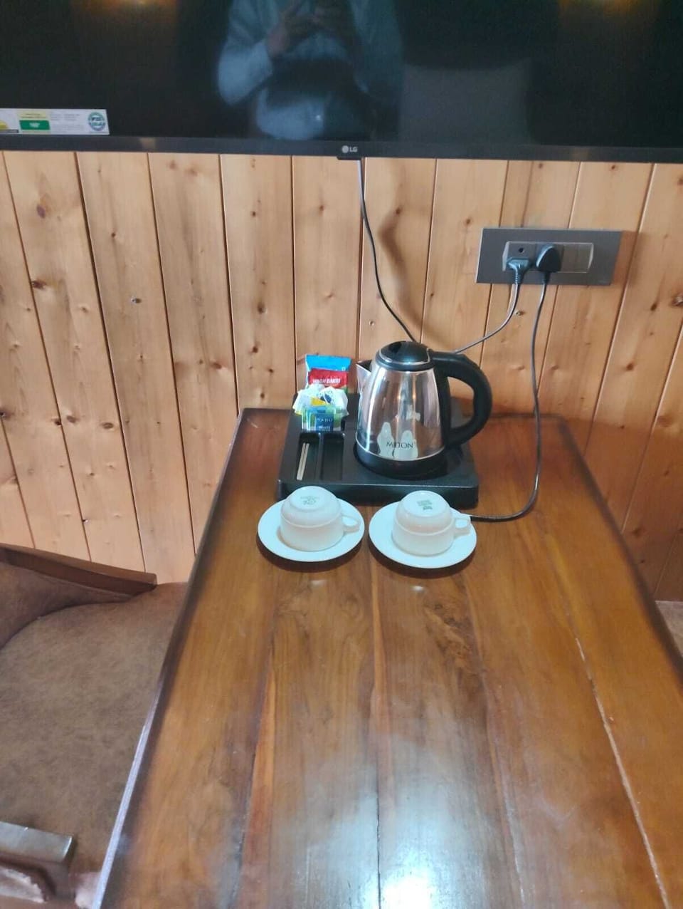 Double Room, Lake View | Television