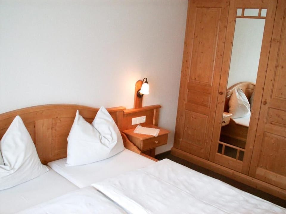 Double Room, Balcony, Mountain View