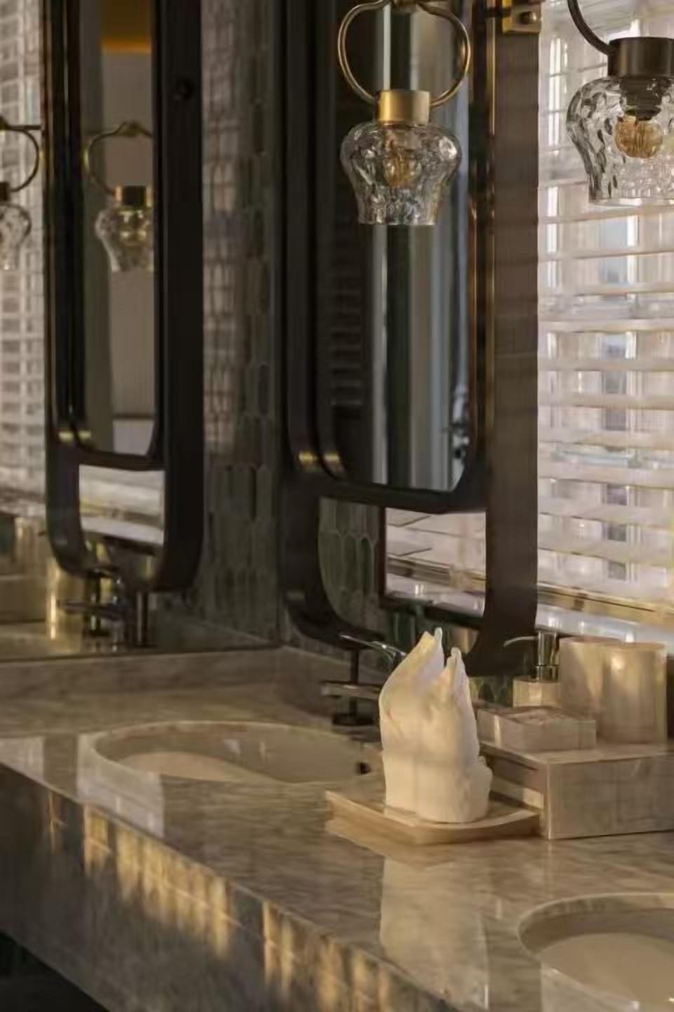 Room | Bathroom | Free toiletries, hair dryer, towels, soap