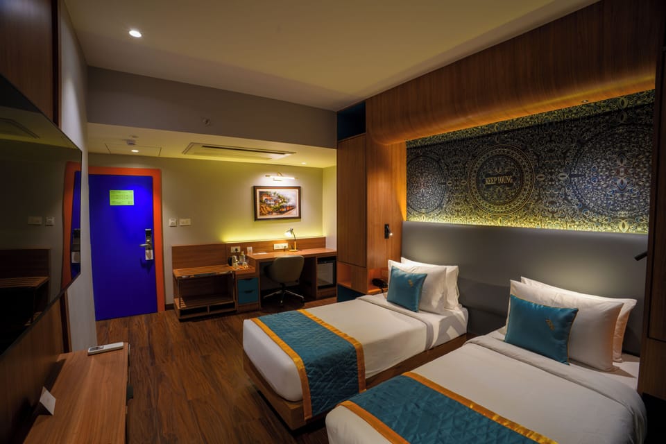 Zone Twin | In-room safe, iron/ironing board (on request), WiFi (free)