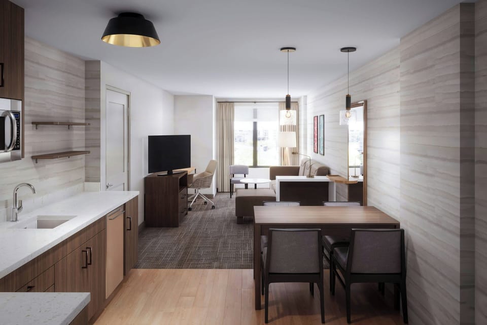 Suite, 1 Bedroom | Living area