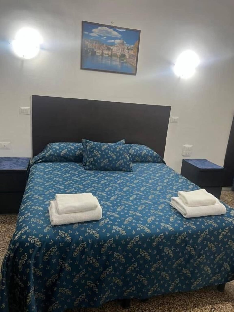Double Room | Desk, WiFi (free)
