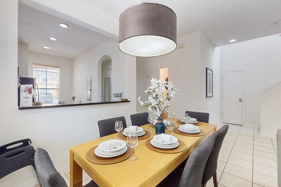 House, Multiple Beds, Hot Tub, Pool View (Rustic Road Retreat) | 4 bedrooms, individually decorated, individually furnished, bed sheets
