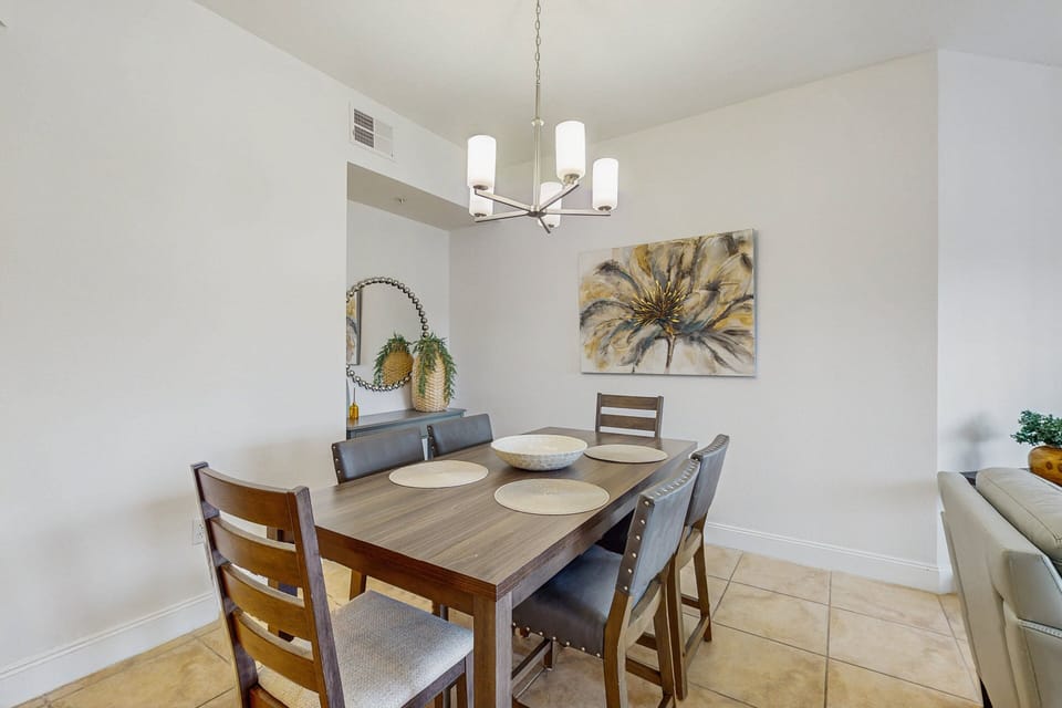 Condo, Multiple Beds, Balcony (A Worldquest Wonderland) | 3 bedrooms, individually decorated, individually furnished, bed sheets