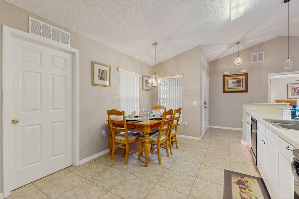 Condo, Multiple Beds, Pool Access, Pool View (Willow Breeze Villa) | 3 bedrooms, individually decorated, individually furnished, bed sheets