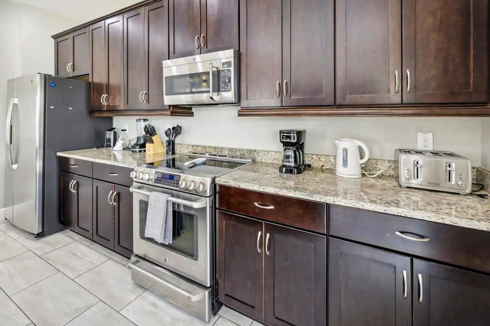 House, Multiple Beds, Pool Access, Pool View (Encore at Reunion - Near Disney) | Private kitchen
