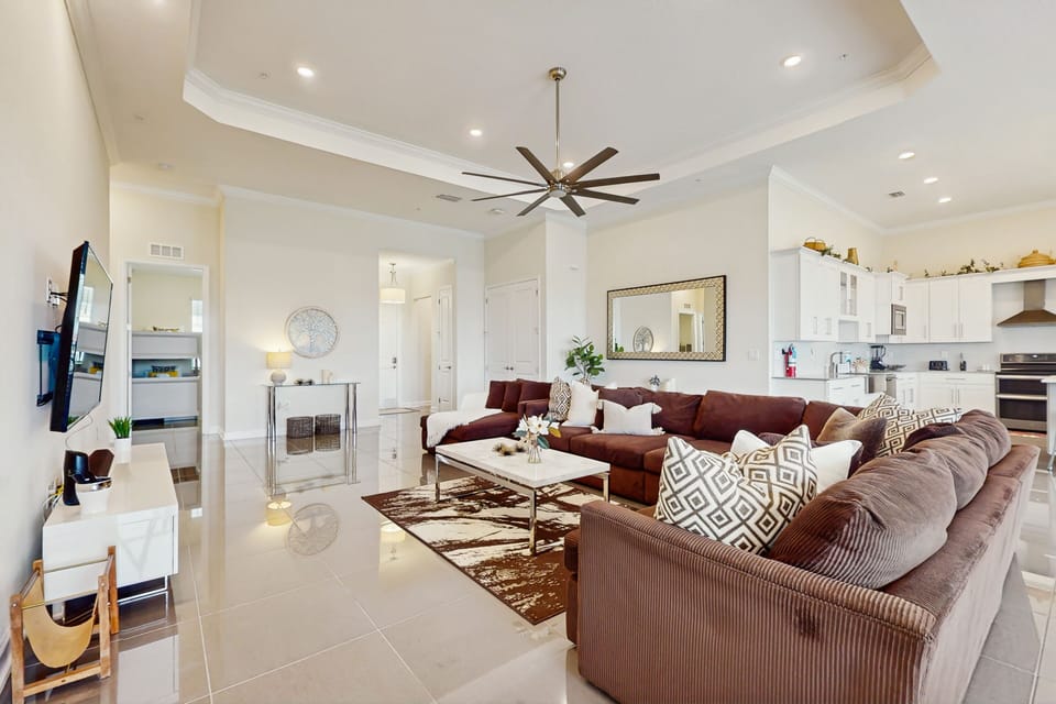 Condo, Multiple Beds, Pool Access, Pool View (White Ivy - Storey Lake) | Living area