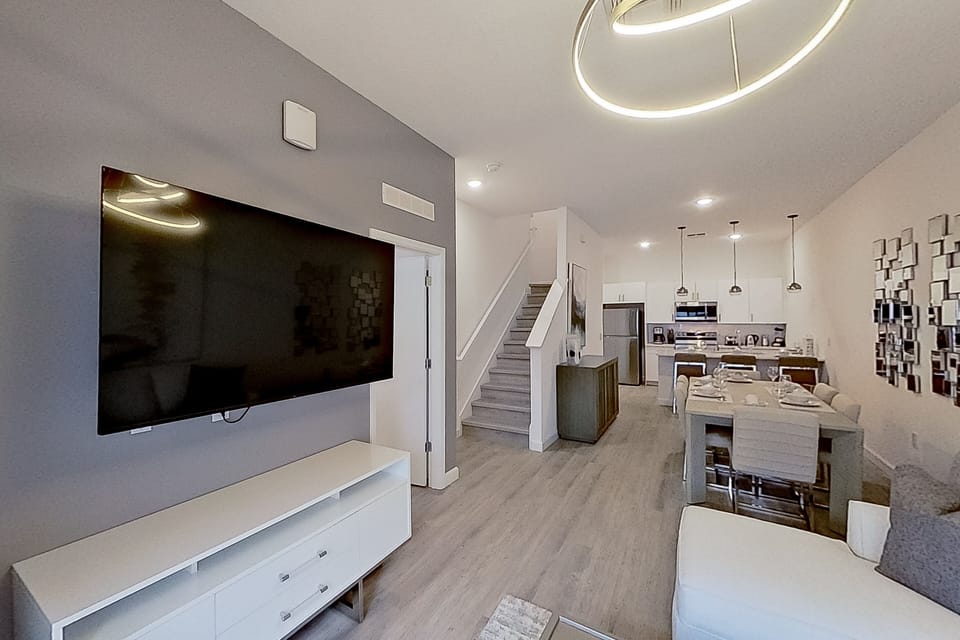 House, Multiple Beds, Pool Access, Pool View (Azur Resort 293) | Living area