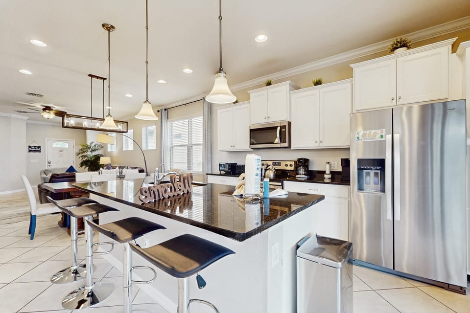 House, Multiple Beds, Pool Access, Pool View (Paradise Dream - Windsor at Westside) | Private kitchen