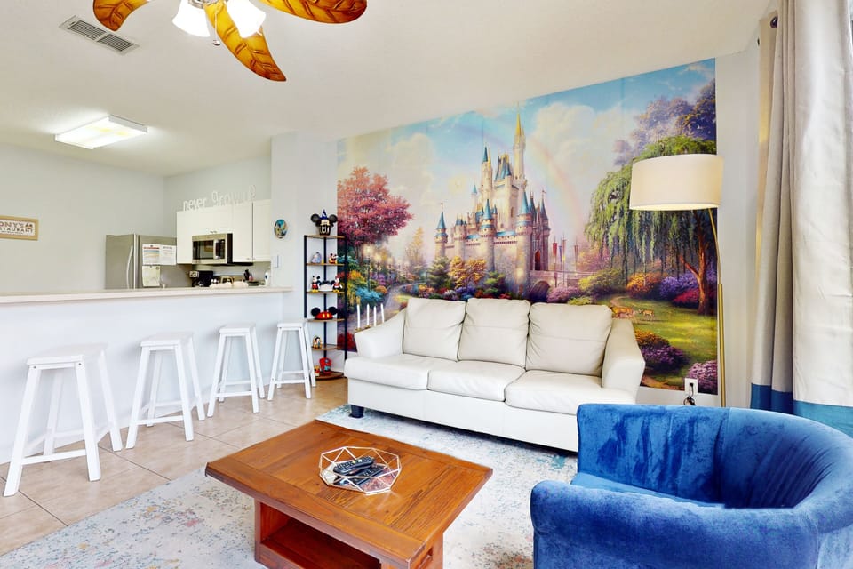 House, Multiple Beds, Pool Access, Pool View (Silver Palms) | Living area