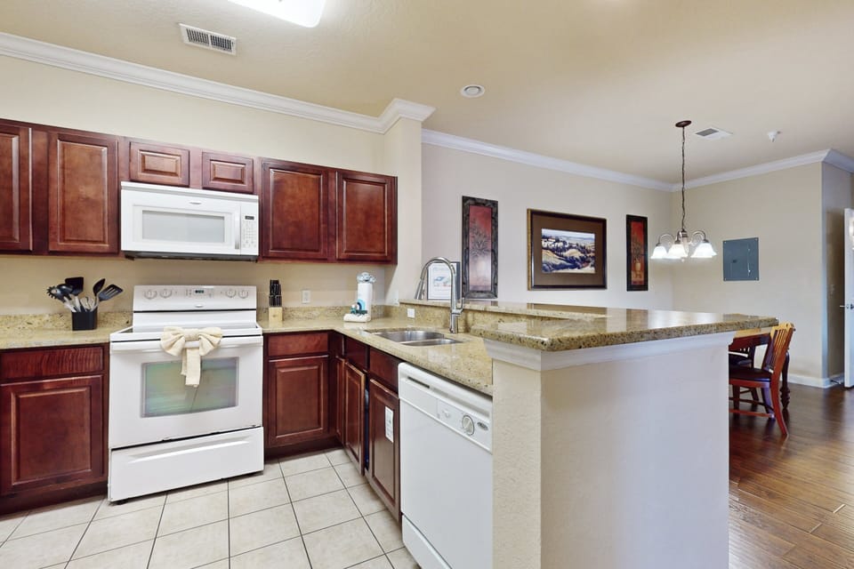 Condo, 2 Queen Beds, Pool Access, Pool View (Tuscana 2306-NoPets) | Private kitchen