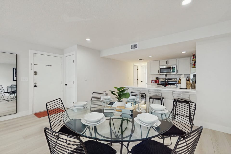 Condo, Multiple Beds, Kitchen, Garden View (Urban Mouse) | 3 bedrooms, individually decorated, individually furnished