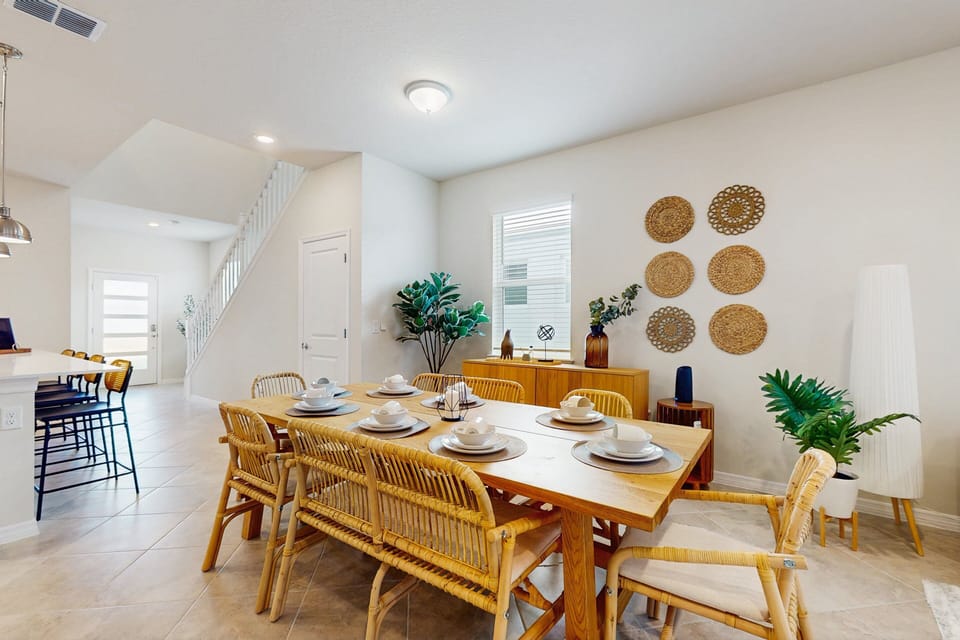 House, Multiple Beds, Pool Access, Pool View (Clermont Family Paradise) | 7 bedrooms, individually decorated, individually furnished, bed sheets