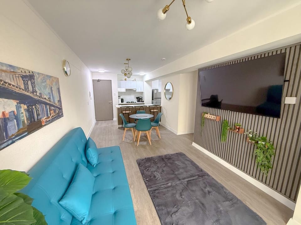 Comfort Apartment, 3 Bedrooms, Non Smoking, Kitchen | Living area