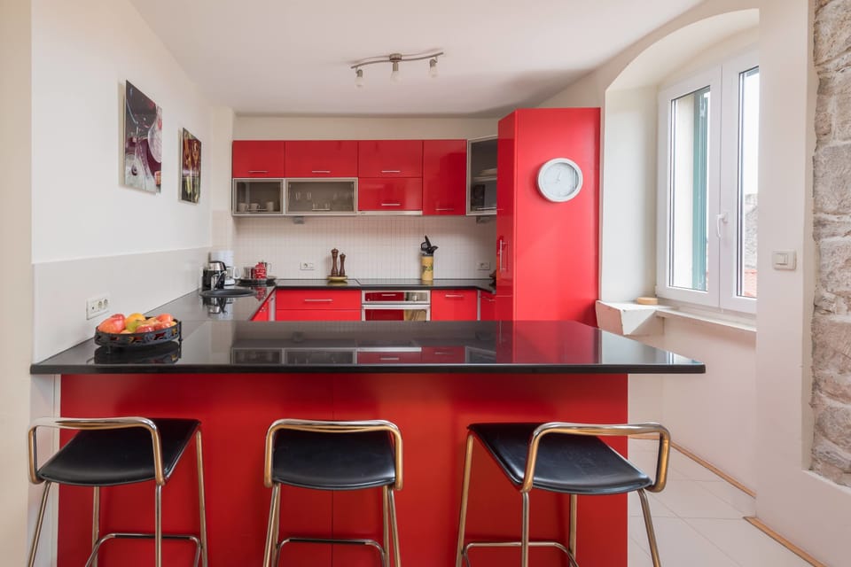 Comfort Apartment, 1 Bedroom, Terrace | Private kitchen | Mini-fridge, coffee/tea maker, electric kettle