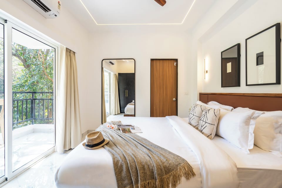 Apartment, 2 Bedrooms, Balcony | In-room safe, iron/ironing board, free WiFi