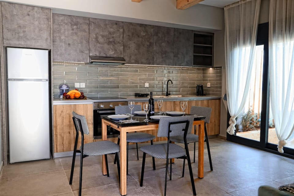 House | 1 bedroom, soundproofing