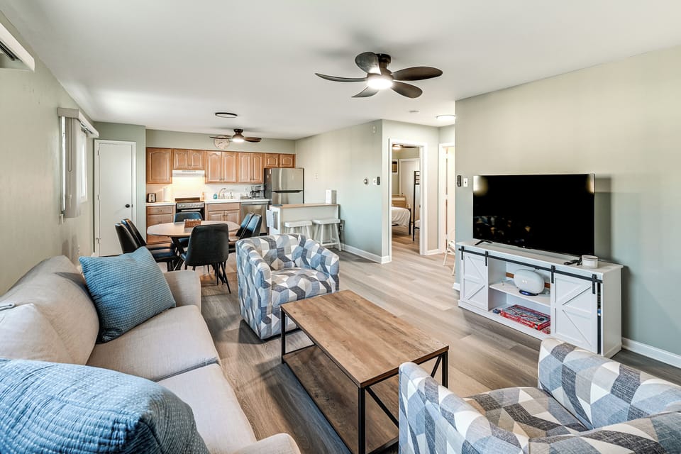 Apartment (2 Bedrooms) | Front of property