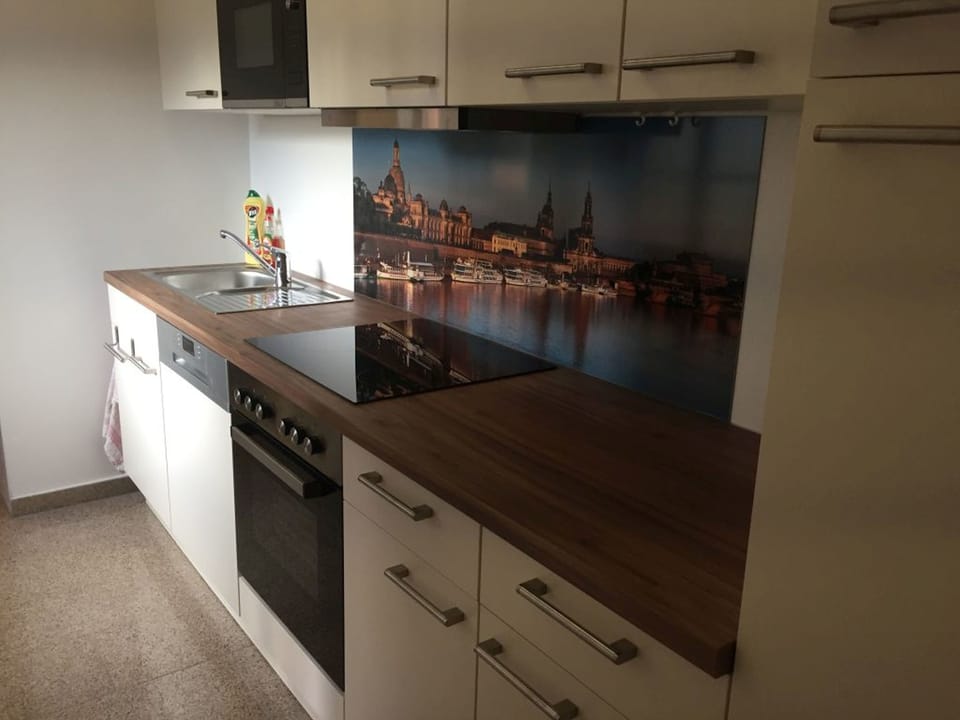 Comfort Condo, 3 Bedrooms, Kitchen (Wohnung 1) | Private kitchen | Full-size fridge, microwave, stovetop, dishwasher