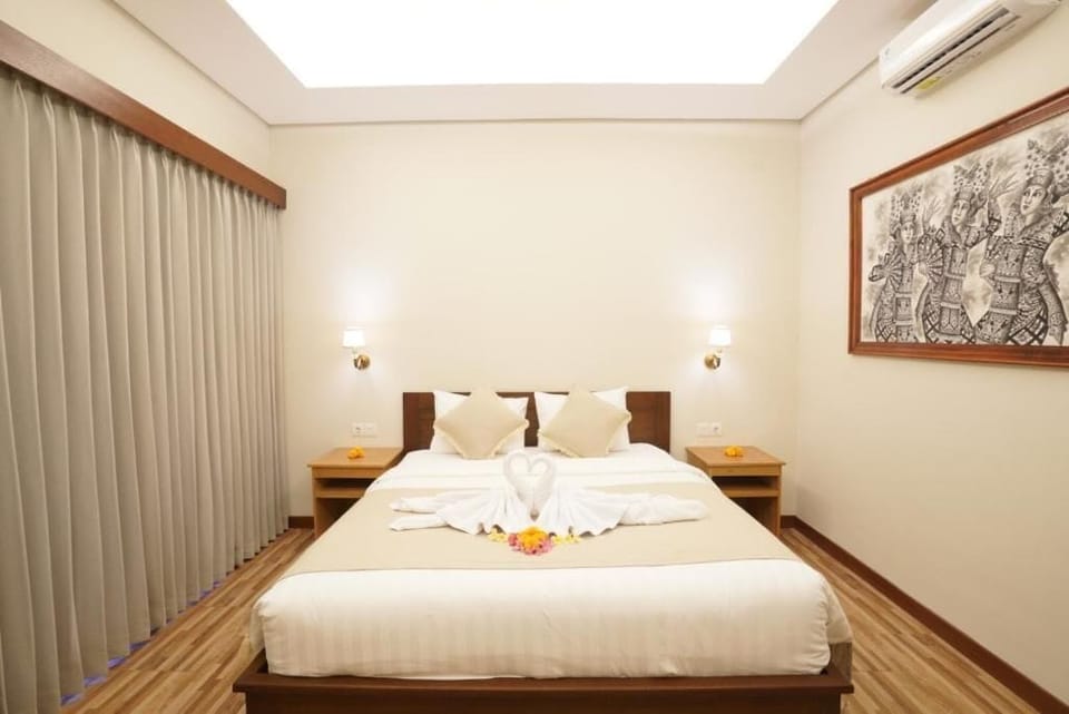 Double Room, Balcony, Pool View | Desk, laptop workspace, iron/ironing board, free WiFi