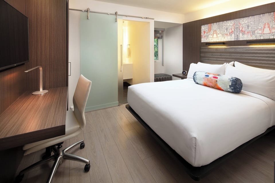 Premium bedding, in-room safe, desk, blackout drapes
