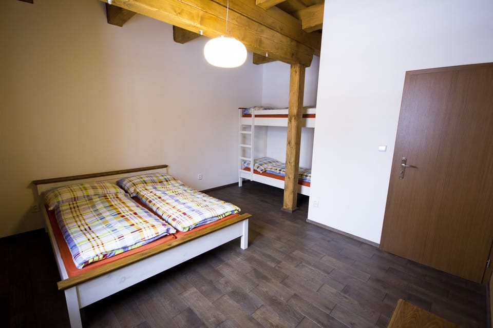 Apartment, 1 Bedroom, Accessible, Kitchenette | Cribs (free), WiFi (free), bed sheets