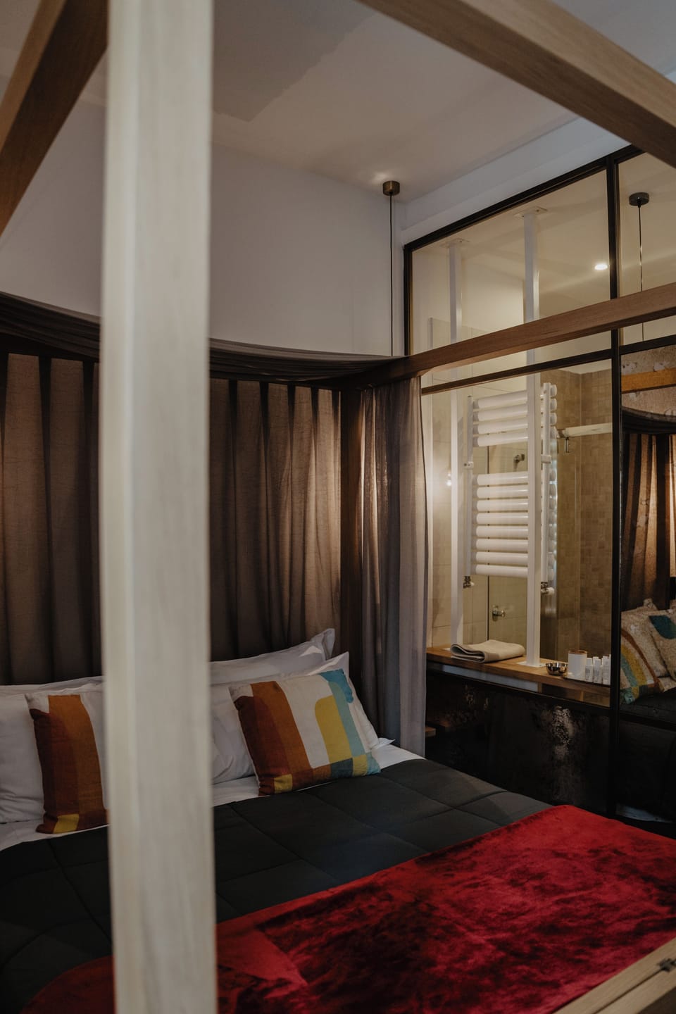 Comfort Double Room | In-room safe, desk, laptop workspace, iron/ironing board (on request)