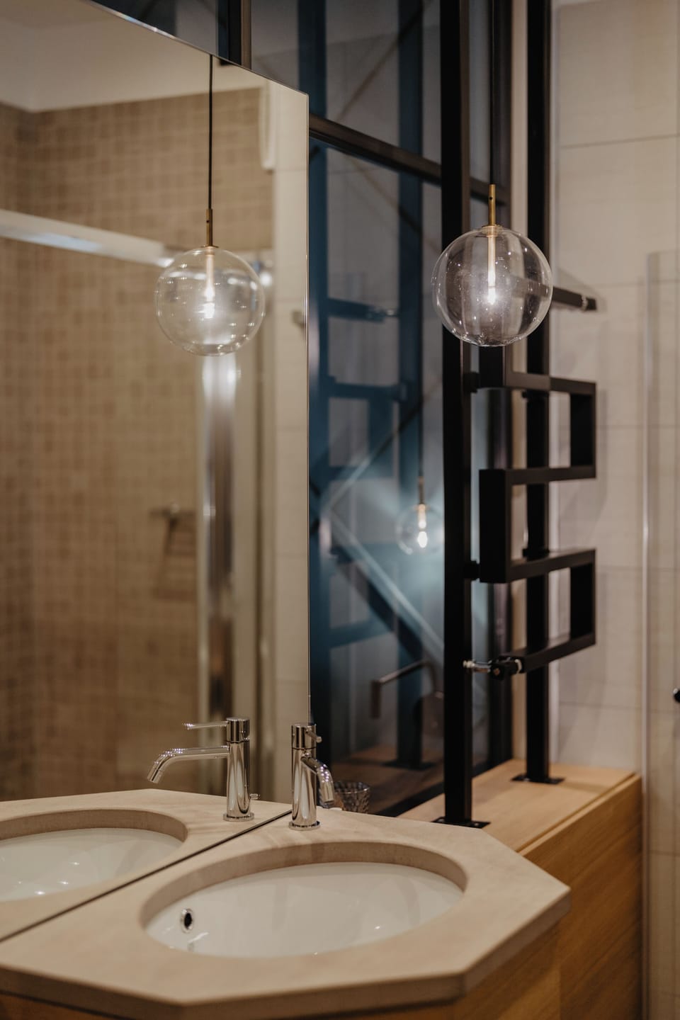 Comfort Double Room | Bathroom | Shower, hair dryer, towels, soap