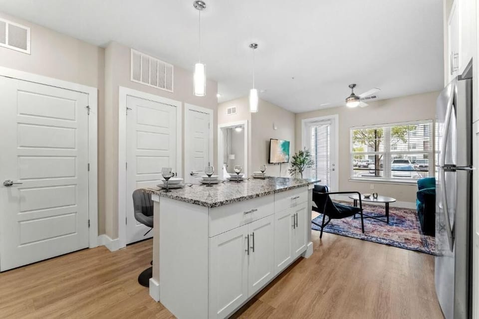 Apartment, Patio | Private kitchen | Coffee/tea maker, toaster