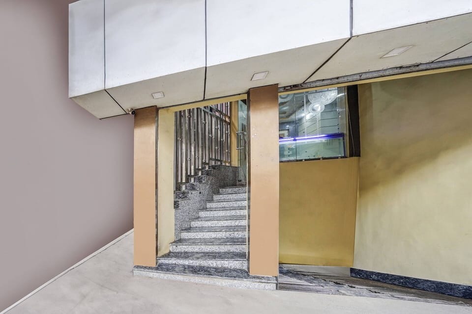 House | Reception