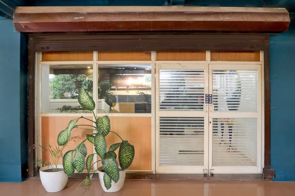 House | Reception
