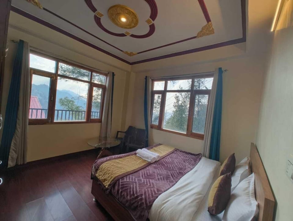 Family Double or Twin Room | Free WiFi