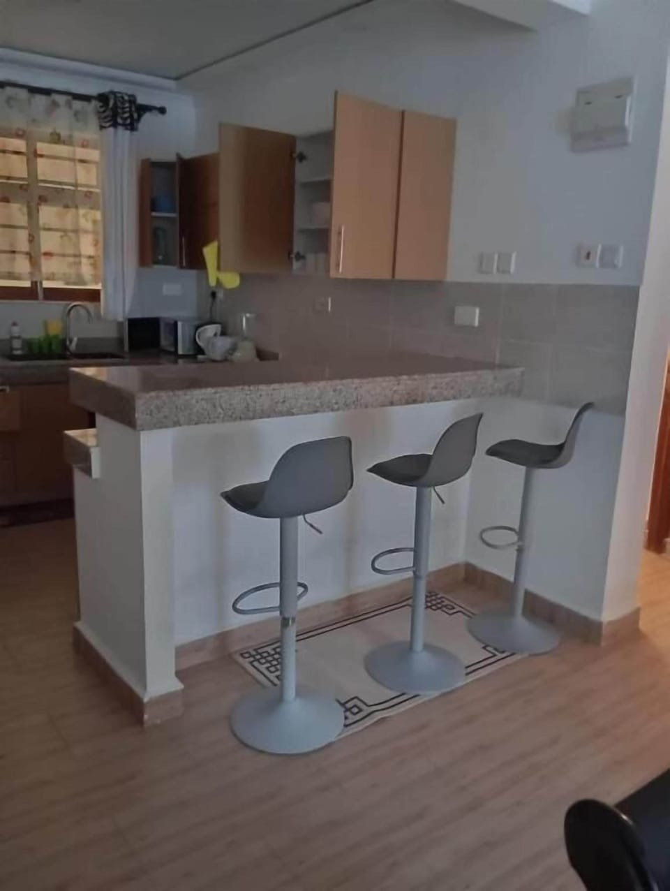 Standard Apartment, Balcony | Private kitchen | Fridge, microwave, stovetop, cookware/dishes/utensils
