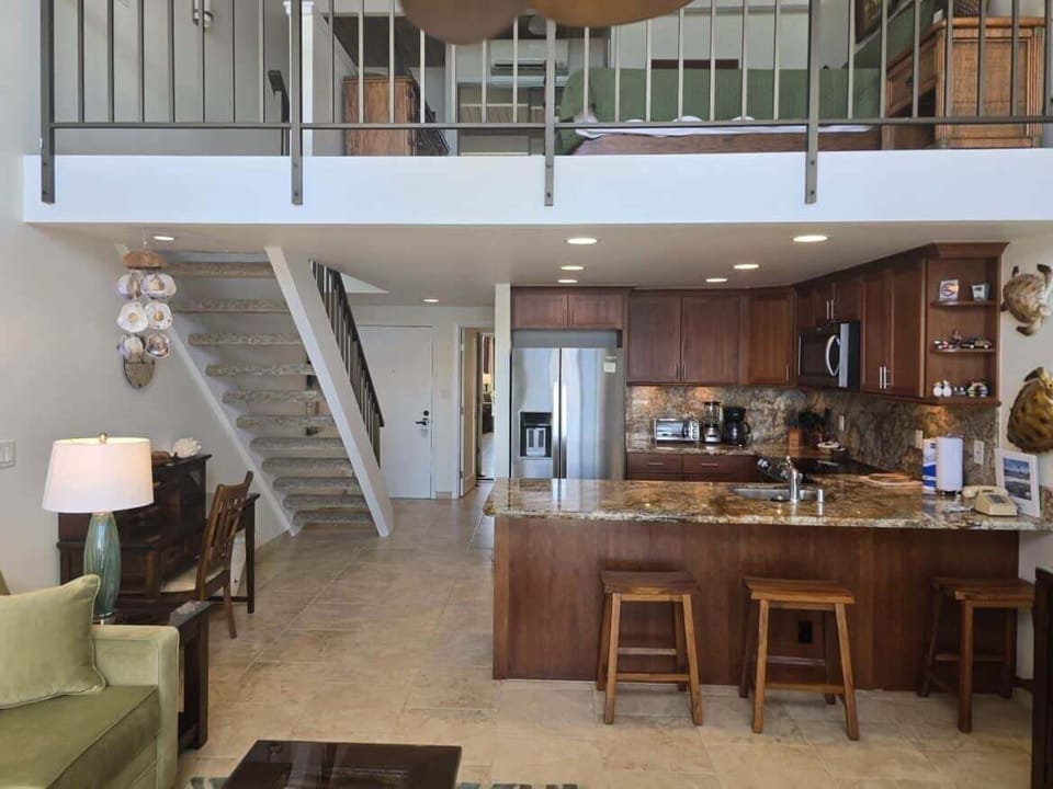 Condo, 2 Bedrooms | Interior