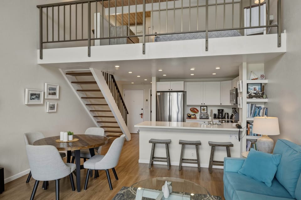 Condo, 1 Bedroom | Interior