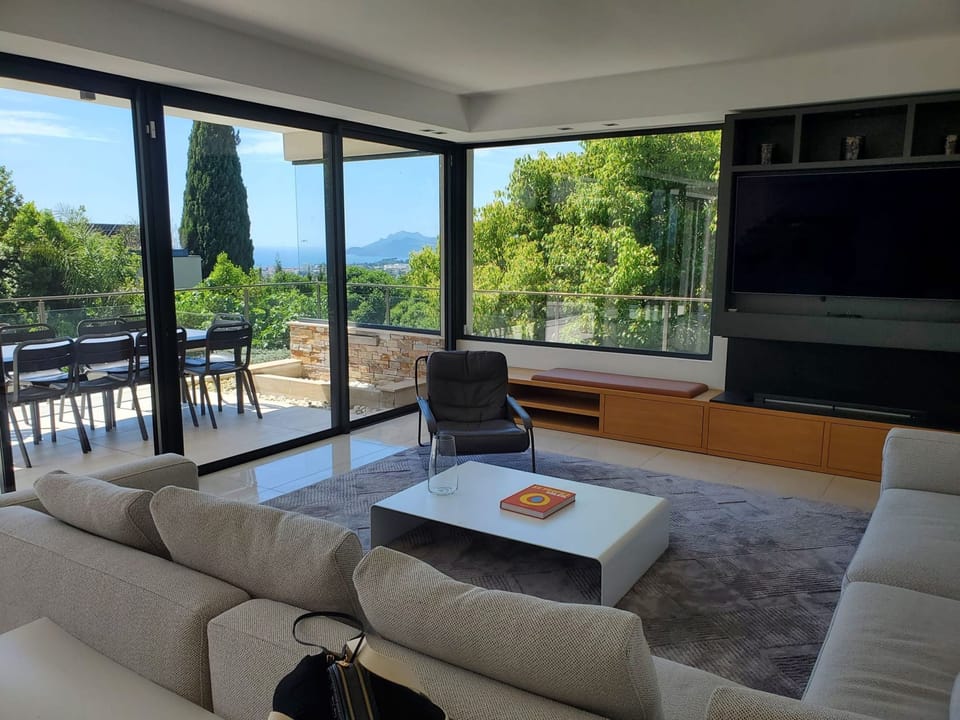 House, Smoking | 4 bedrooms