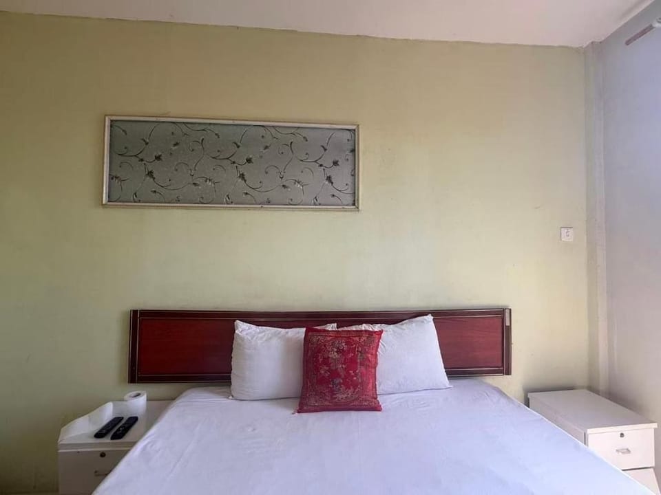 Single Room | WiFi (free)