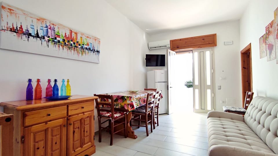House, Smoking | 2 bedrooms