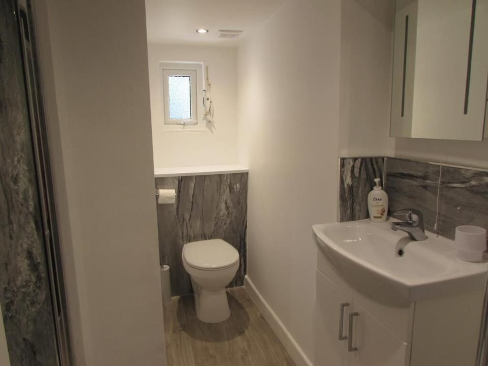 Apartment, 1 Bedroom | Bathroom