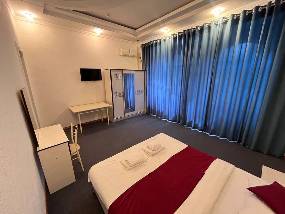 Comfort Double or Twin Room | WiFi (free)