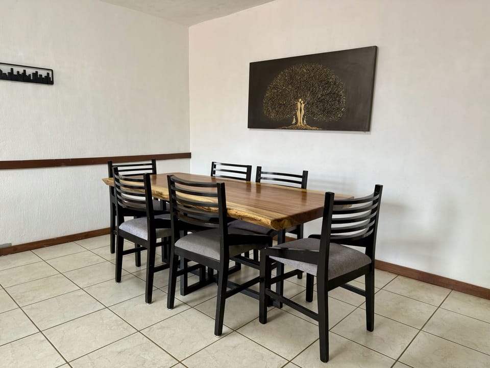 Apartment | Dining