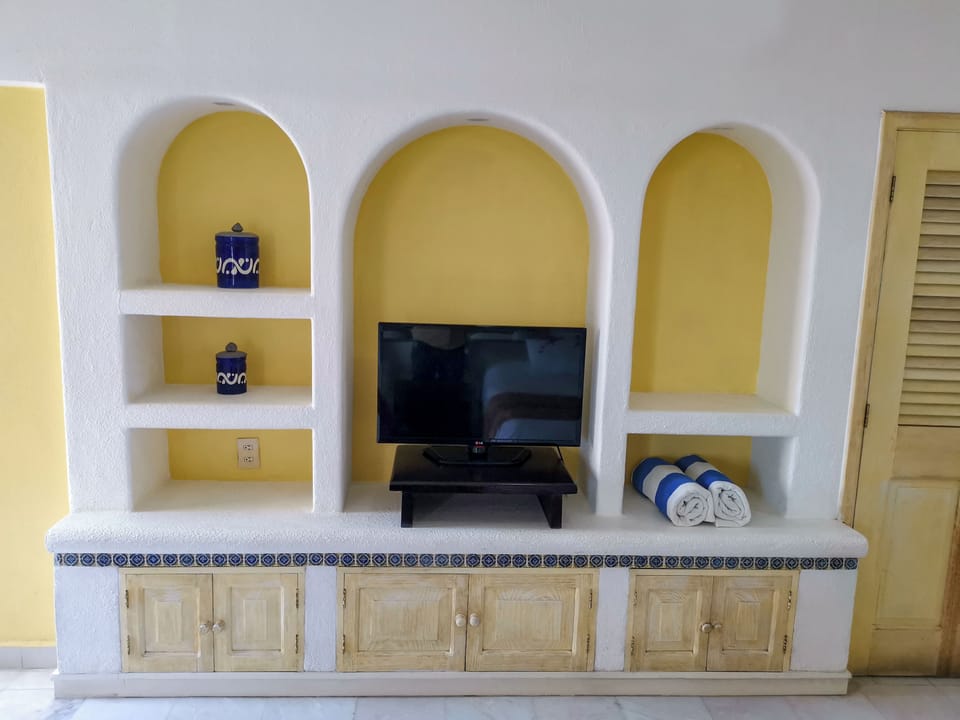 Standard Room, Ocean View | Interior
