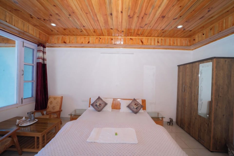 Superior Double Room, Garden View
