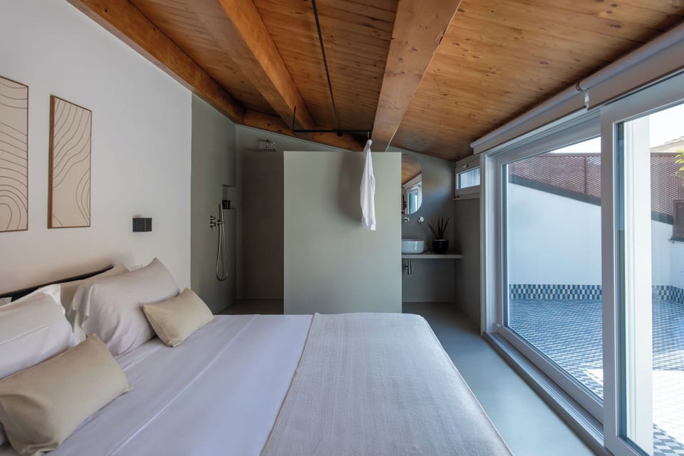 Superior Room, Balcony | Desk, laptop workspace, free WiFi