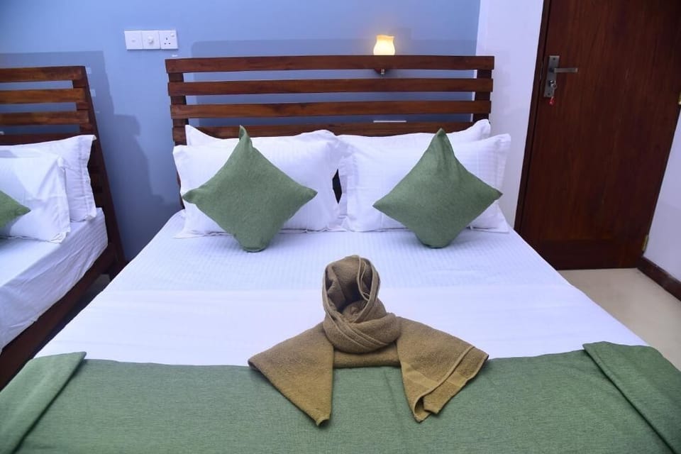 Family Room | Laptop workspace, iron/ironing board, free WiFi