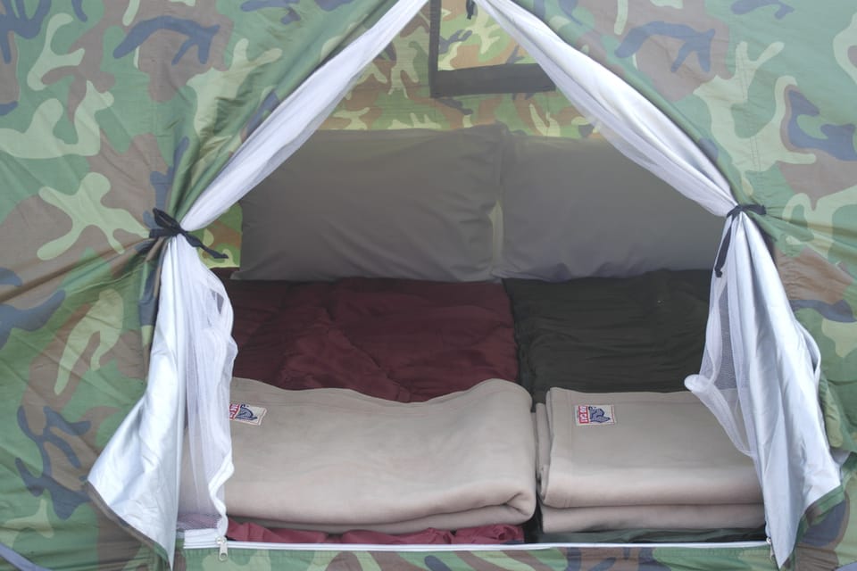 Tent | Free WiFi, bed sheets