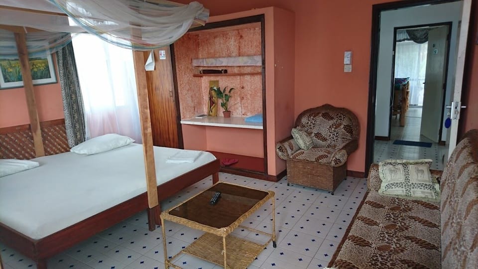 Deluxe Double Room | Free WiFi, bed sheets
