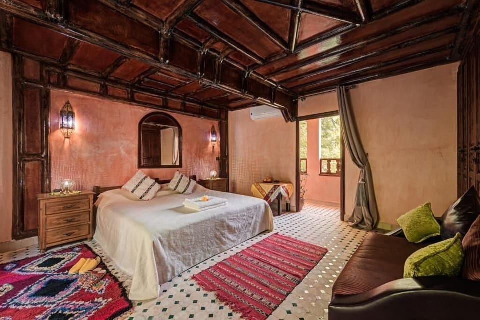 Superior Double or Twin Room, Balcony, City View | In-room safe